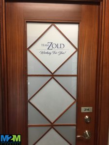 custom vinyl door lettering